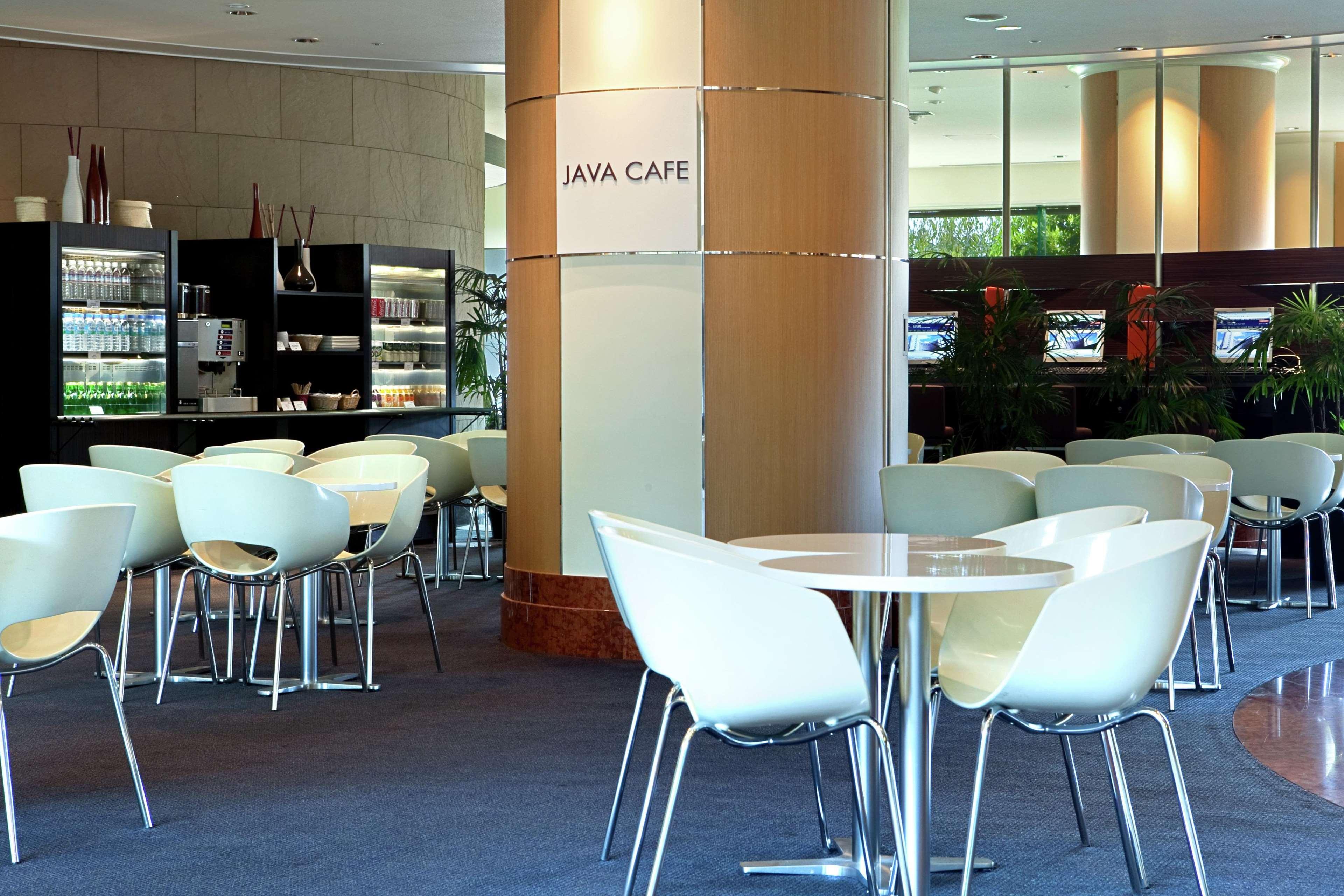 מלון Hilton Tokyo Narita Airport מסעדה תמונה