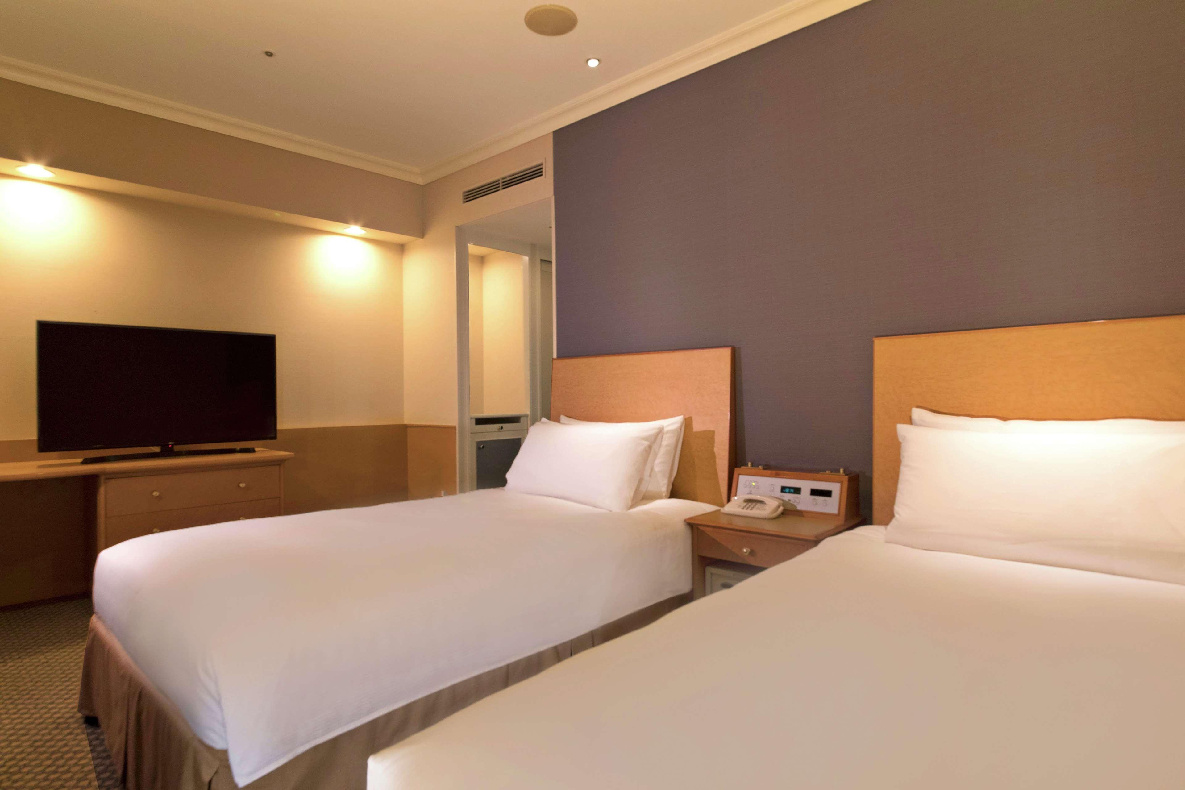 מלון Hilton Tokyo Narita Airport מראה חיצוני תמונה