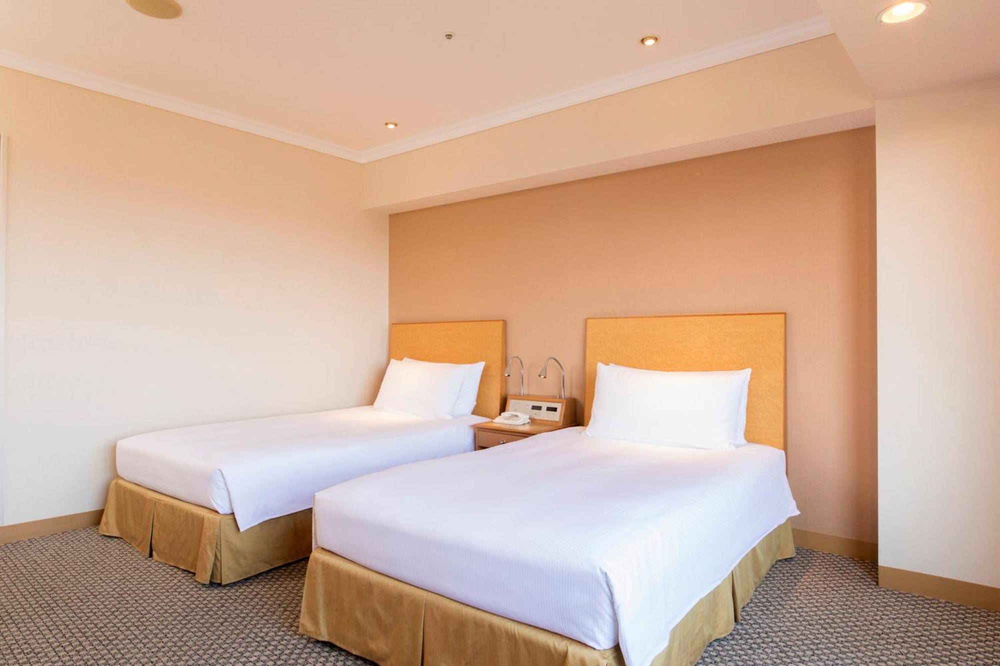 מלון Hilton Tokyo Narita Airport מראה חיצוני תמונה